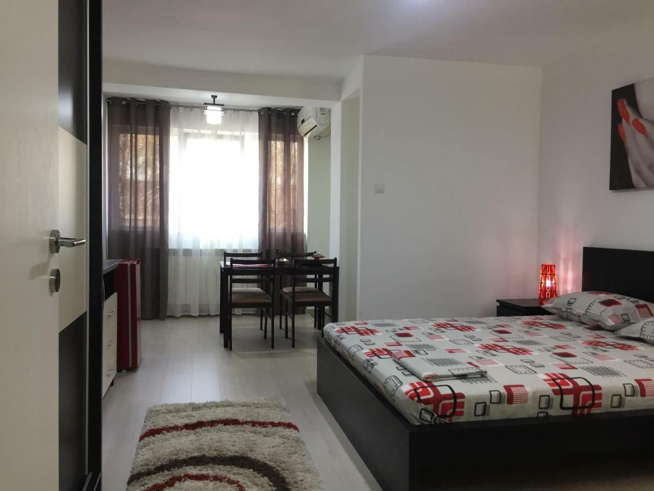 Faleza Apartment Galaţi エクステリア 写真